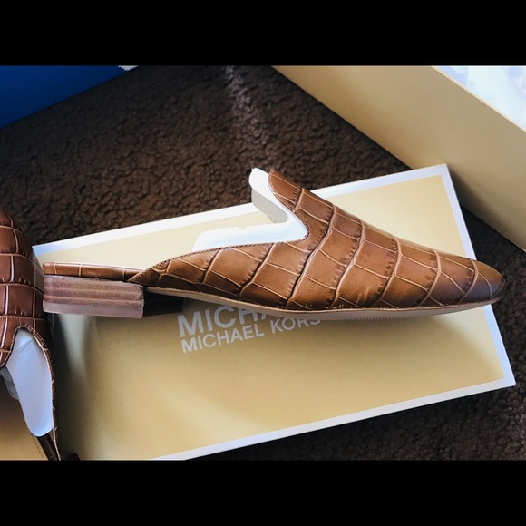 Michael Kors - Picture 3 of 8